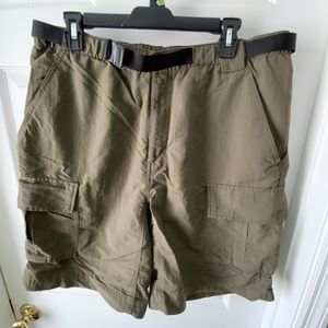 Men’s The North Face Large 100% nylon cargo short
